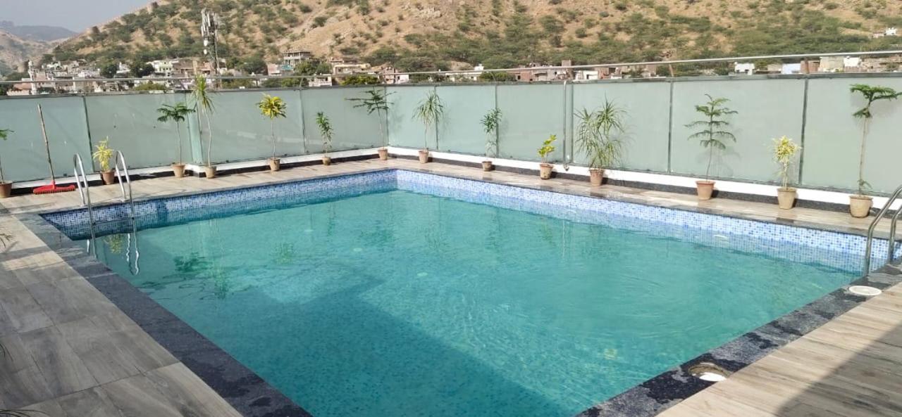 Hotel Royal Amer Jaipur Buitenkant foto